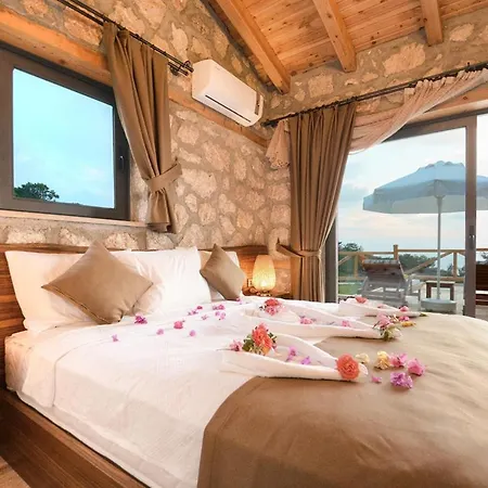 Yali * Kalkan